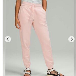 Lululemon Scuba High-Rise Jogger *Fleece 28" Pink Mist